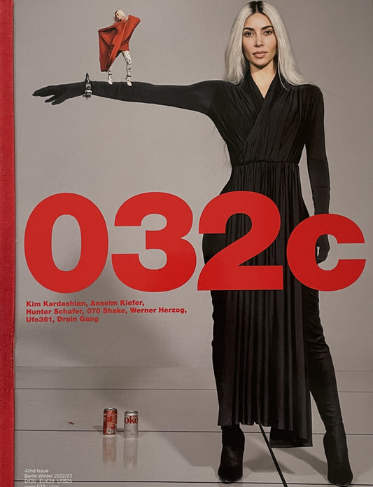 032c 42nd Issue Winter 2022/23 - Kim Kardashian