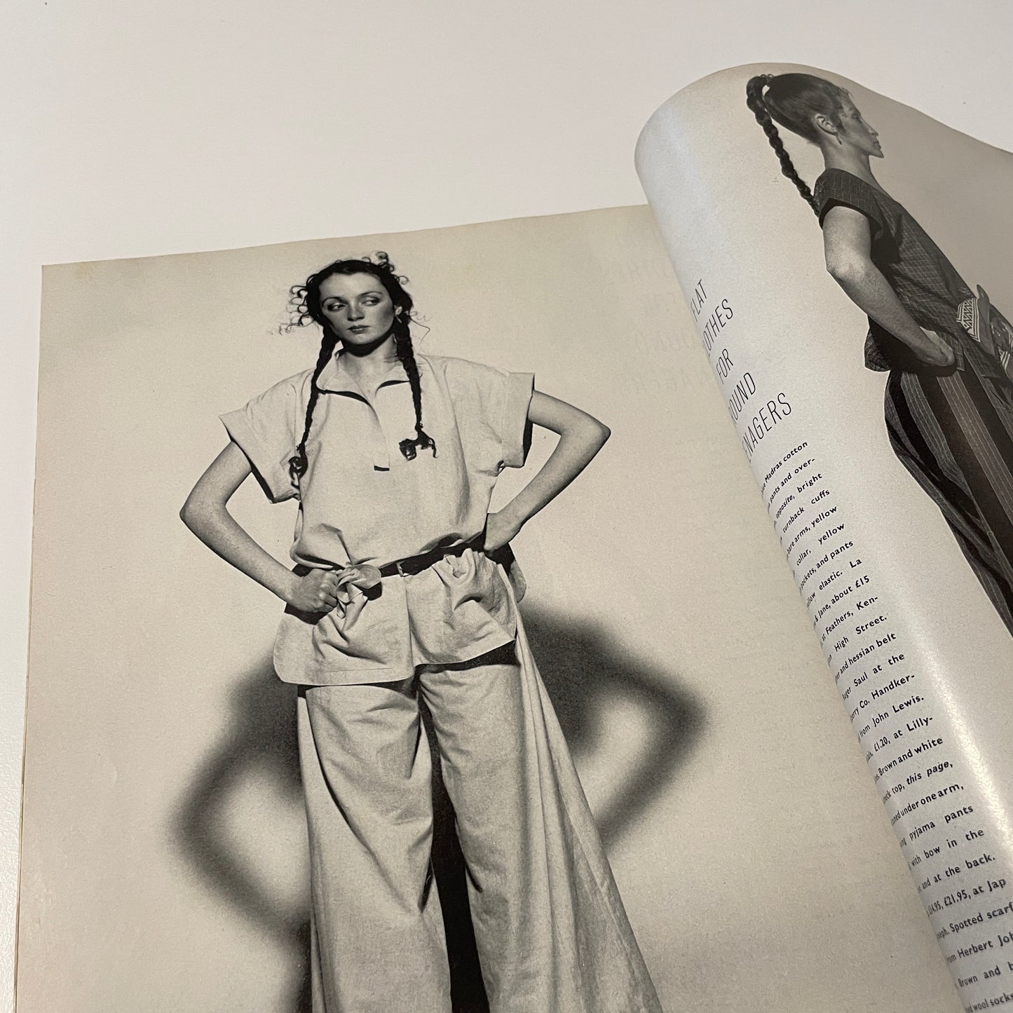 Vogue 1975 May - Jerry Hall Cover