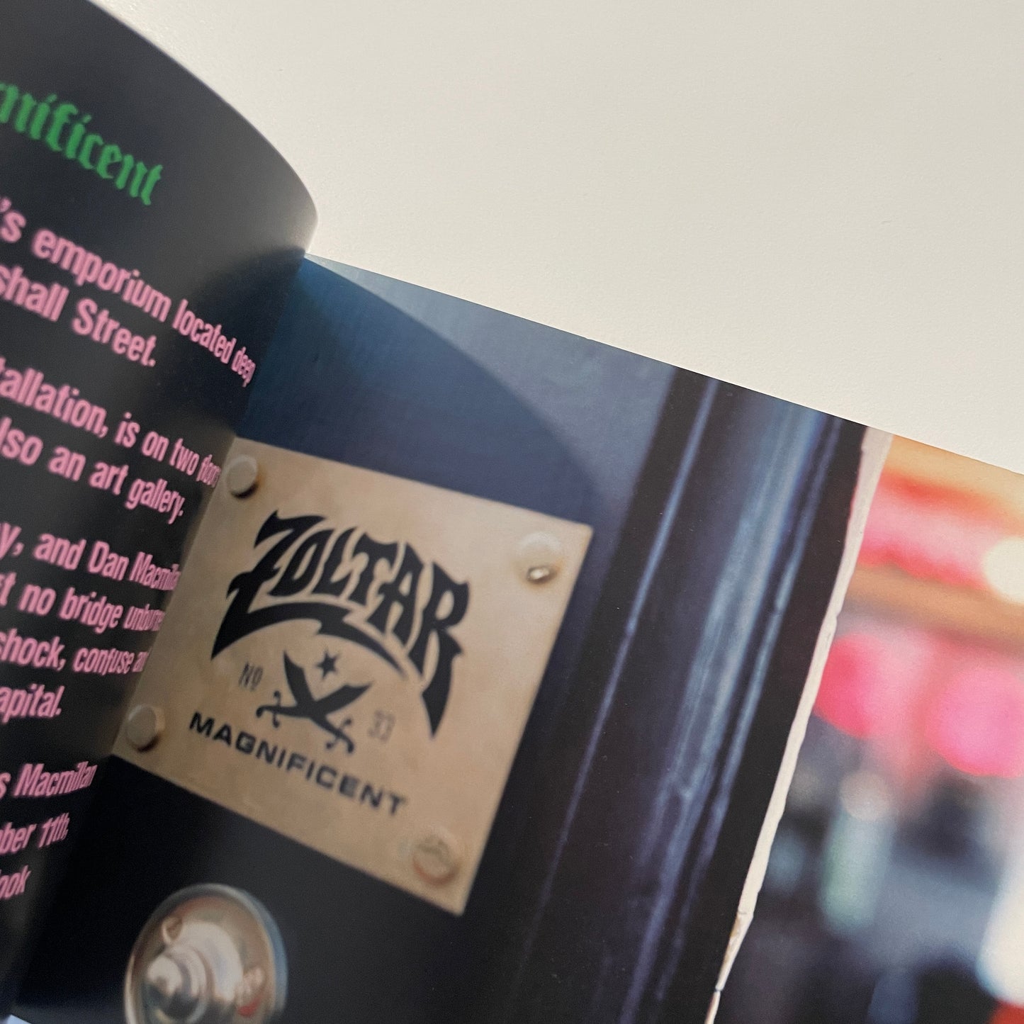 Zoltar The Magnificent Manifesto 2002 + T-shirt