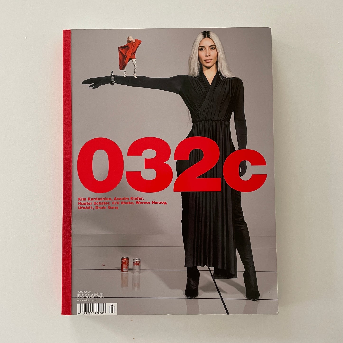 032c 42nd Issue Winter 2022/23 - Kim Kardashian