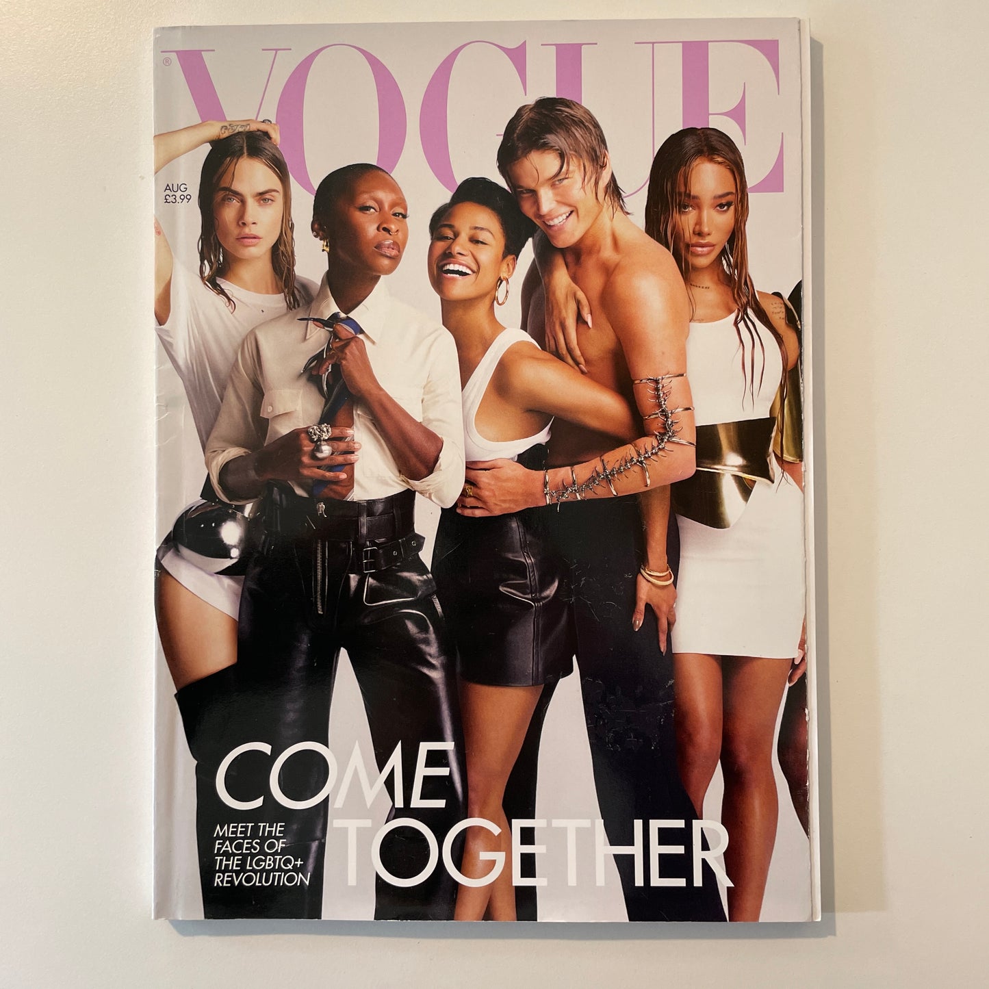 Vogue 2022 August