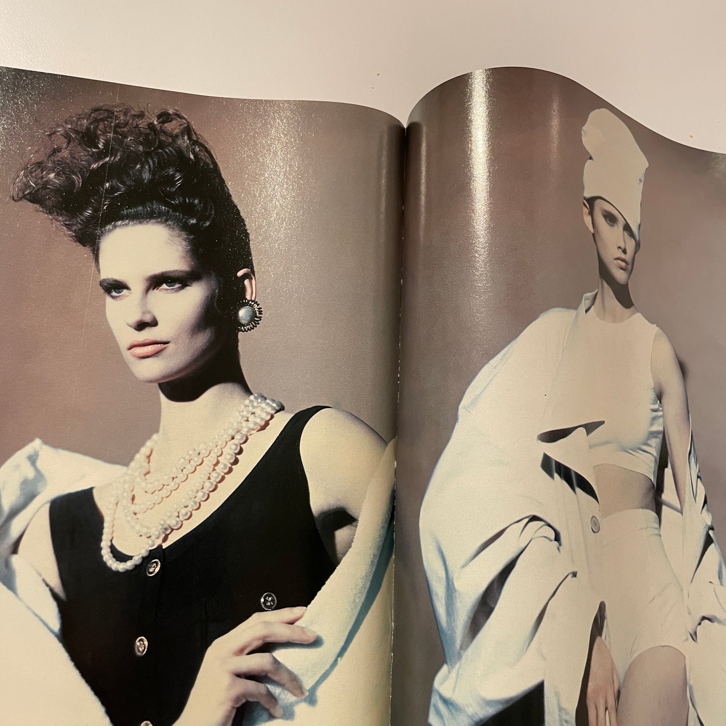 Vogue 1984 April