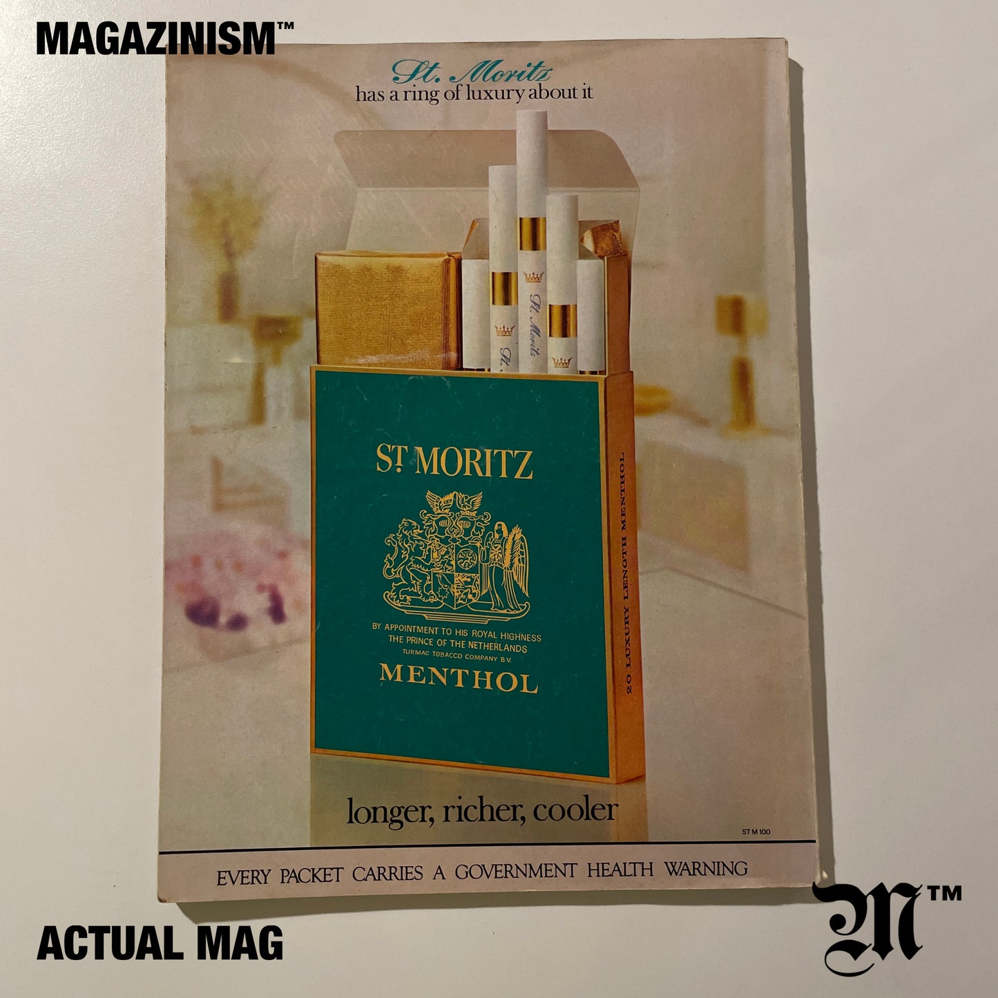 Vogue 1974 December - Twiggy