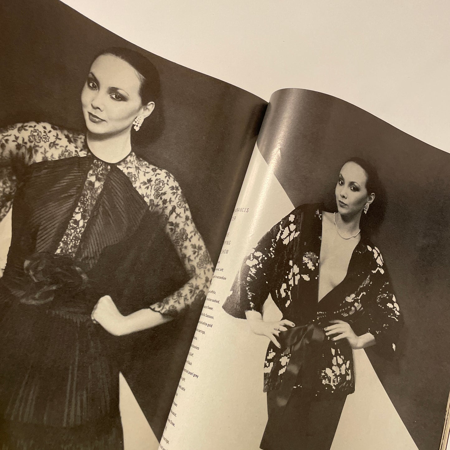 Vogue 1974 December - Twiggy