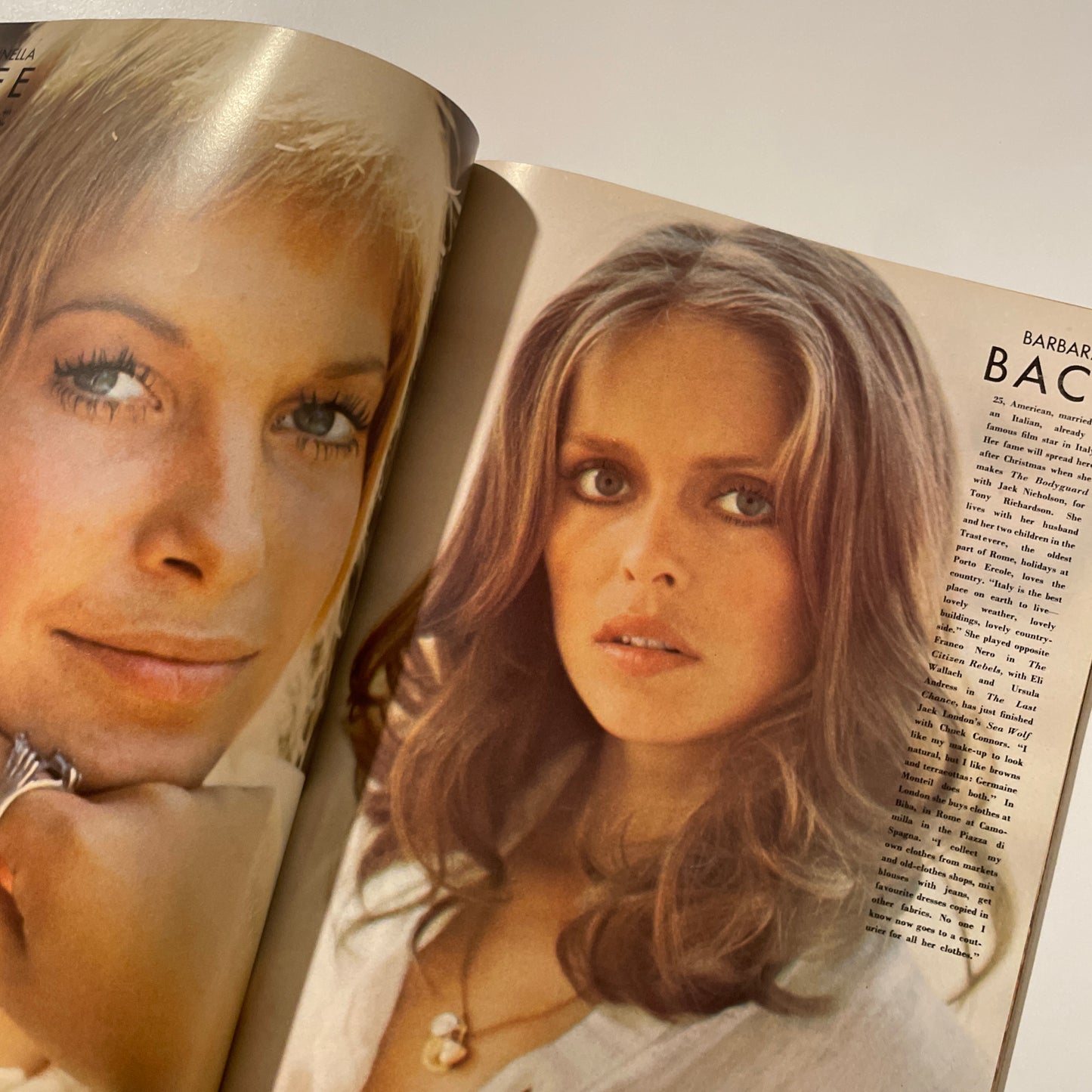 Vogue 1974 December - Twiggy