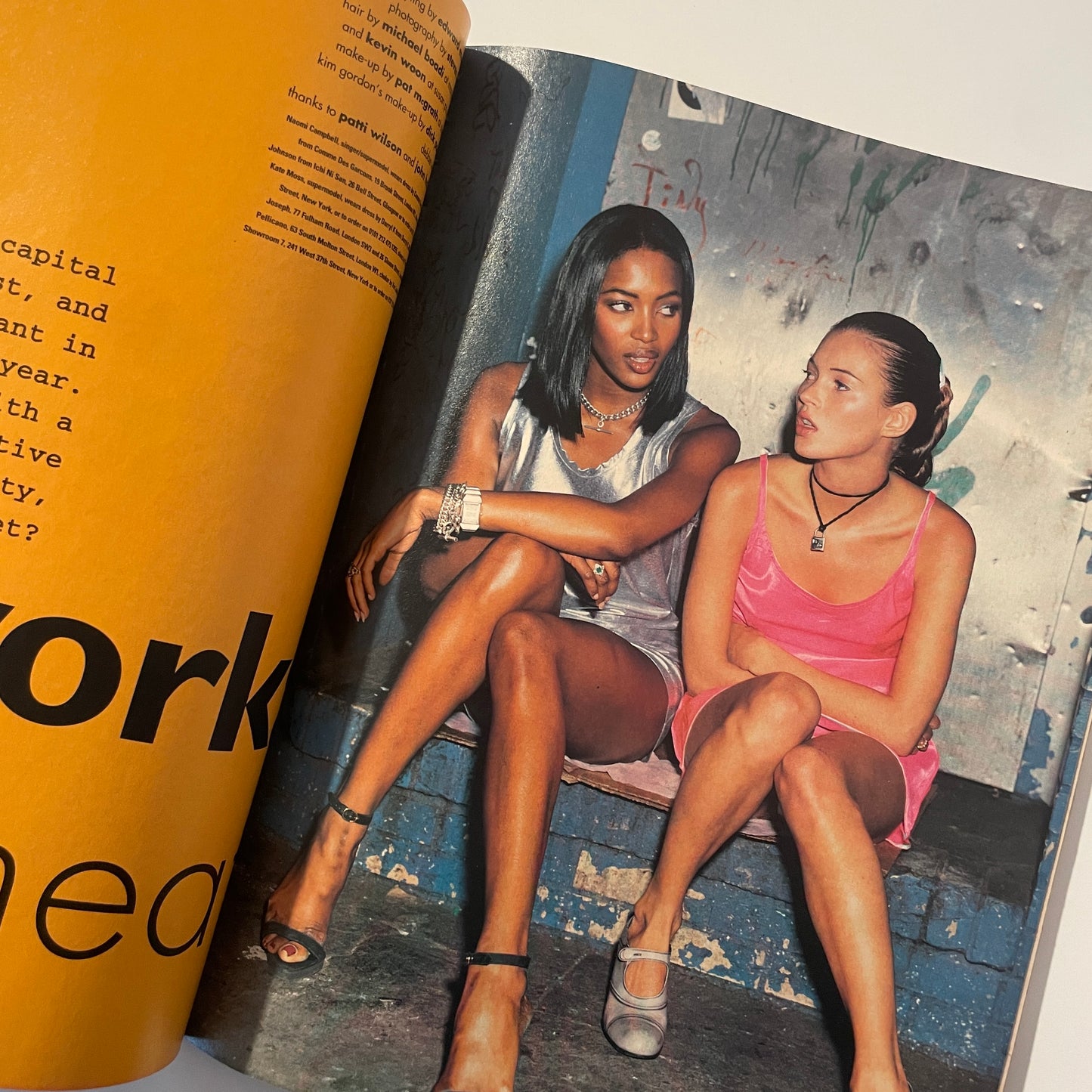 i-D Magazine No.131 1994 Aug - Kate & Naomi