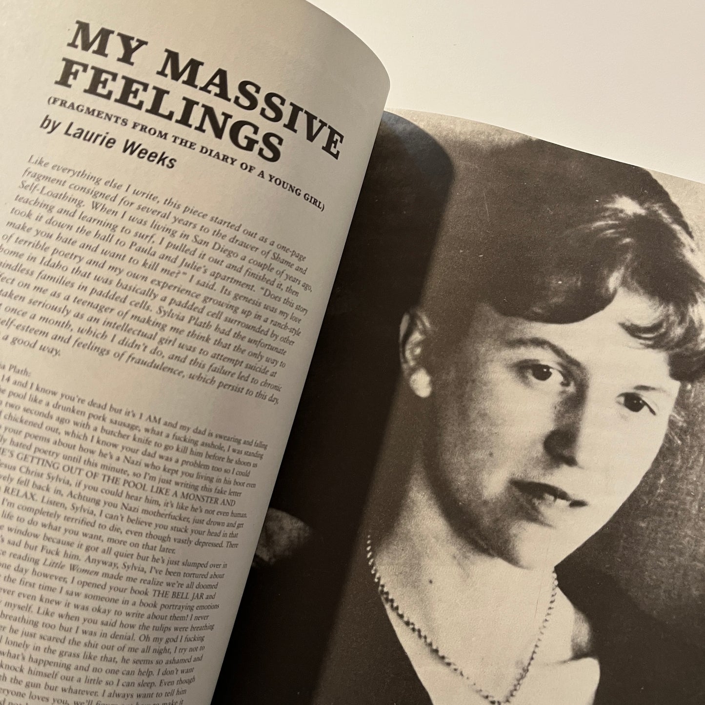 Vice UK - VOLUME 5 ISSUE 12