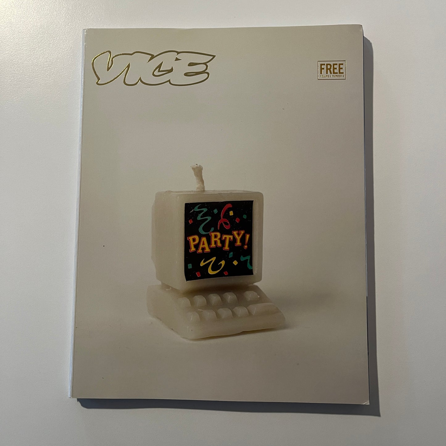 Vice UK - VOLUME 9 ISSUE 9