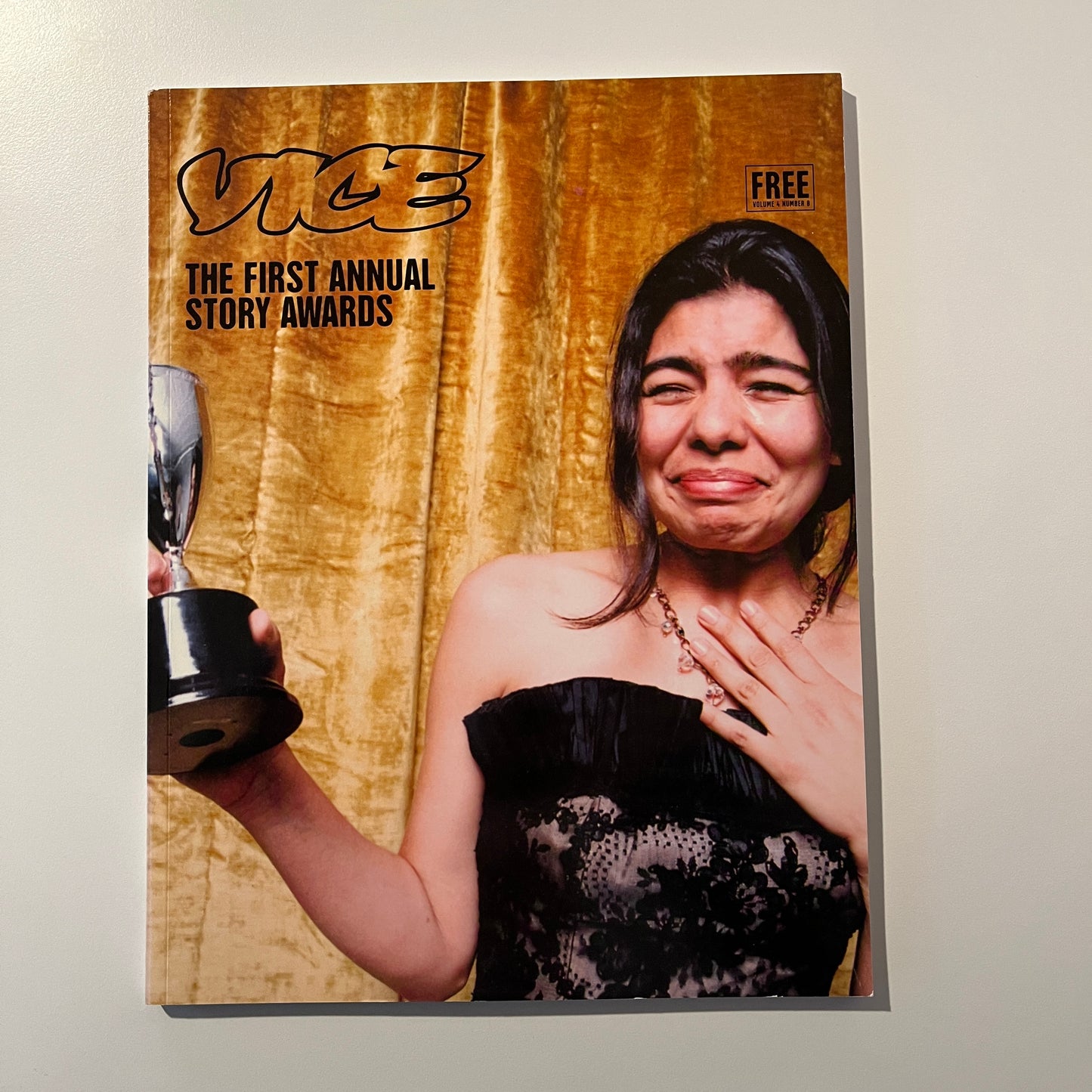 Vice UK - VOLUME 4 ISSUE 8