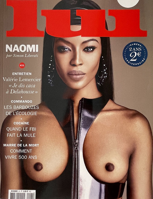 Lui October 2015 - Naomi Campbell